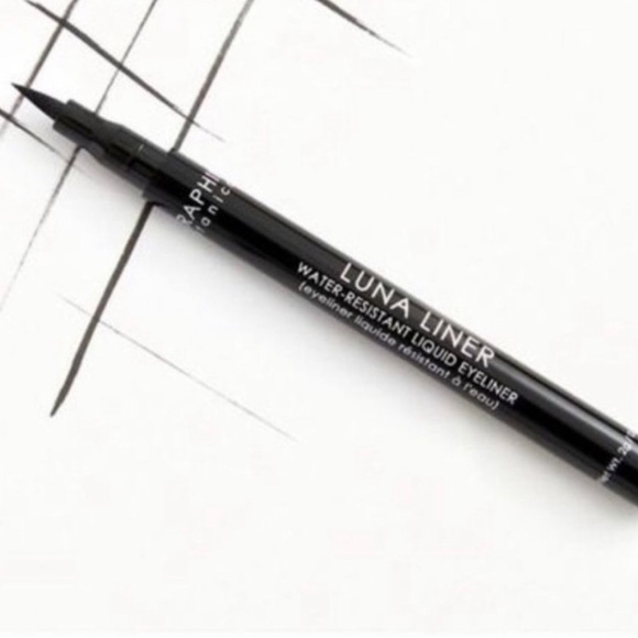 Luna Liner Water Resistant Liquid Eyeliner in BLACK | NEW | Seraphine Botanicals - Picture 3 of 12